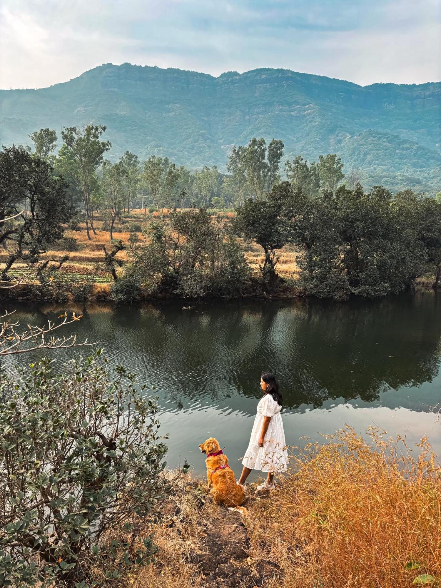 Mysticstays Resort Wai Bagian luar foto